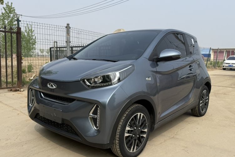 Used Chery QQ Little Ant 2022 Restyled Version Sweet Pink Edition Half-Sugar Version 30.6 kWh 30 kW 301 km