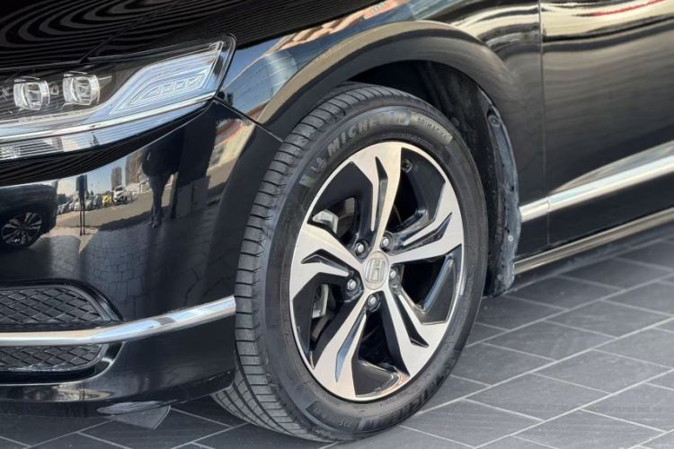 Used Honda Spirior 2015 2.4L Luxury Edition
