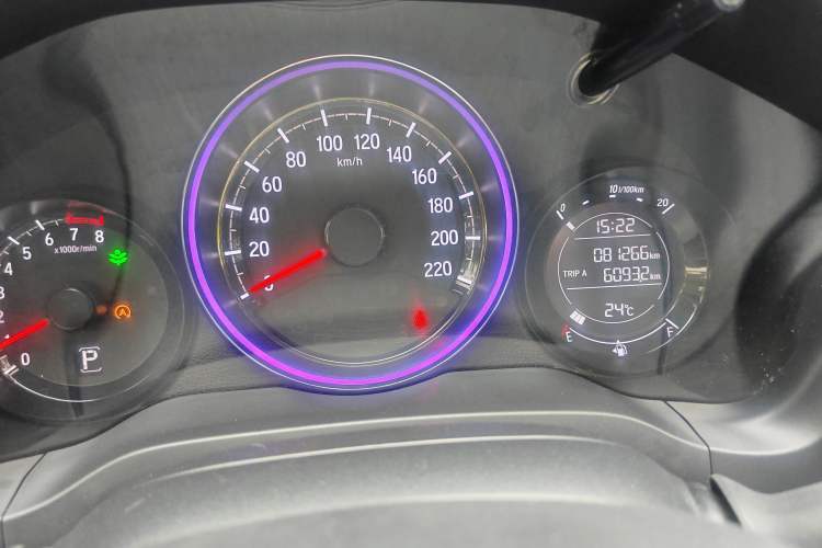 Used Honda XR-V 2020 1.5L CVT Classic Edition Odometer Close Up