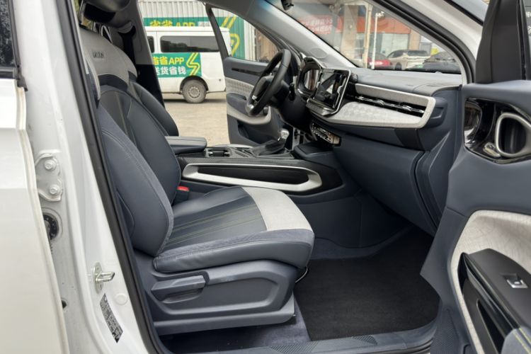 Used Baojun RM-5 2019 1.5T CVT 24-Hour Online Luxury Version 7 Seats
