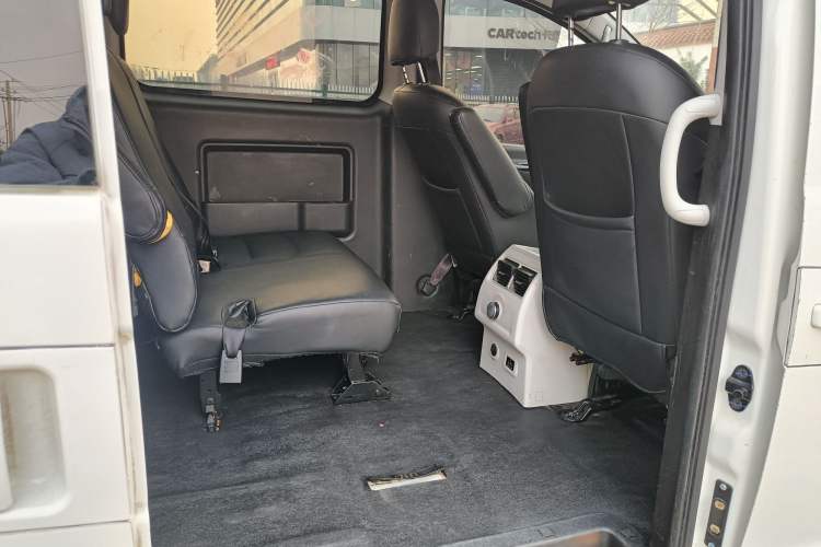 Used JAC Refine M3 2019 IKEA Edition 1.8L Luxury Model