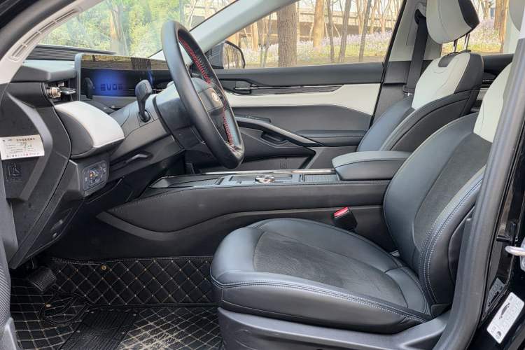 Used Ford EVOS 2022 EcoBoost 245 Style Edition Left Front Seat