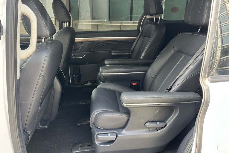 Used GAC Trumpchi M8 2023 Lingxiu Series 390T Deluxe Edition Interior 7