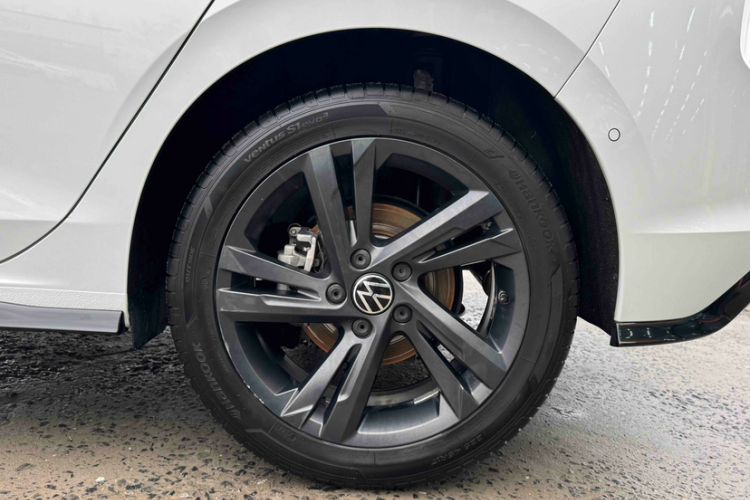 Used Volkswagen Golf 2023 Facelift 280TSI DSG R-Line Lite Exterior 8