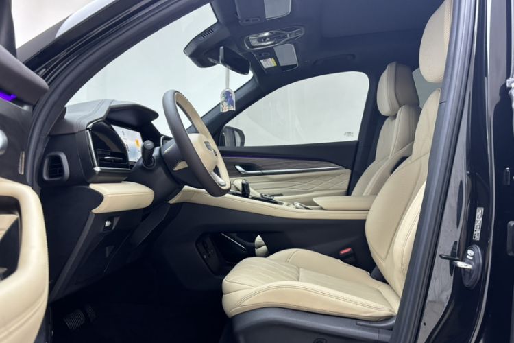 Used Geely Auto Monjaro L 2025 Dongfang Yao 2.0TD Automatic Lanxing Edition
