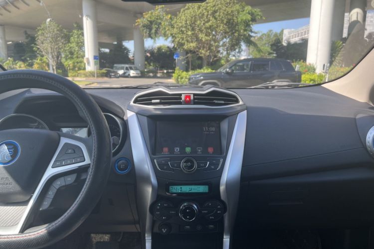 Used BYD Yuan New Energy 2018 EV360 Smart Connect Cool Edition Audio And AC Panel