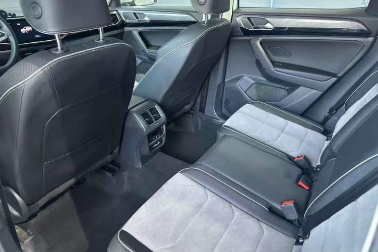 Used Volkswagen Tayron X 2020 330TSI Two-Wheel Drive Luxury Smart Connectivity Version
