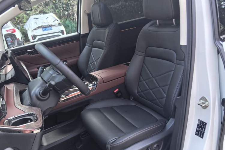 Used GAC Trumpchi E8 New Energy 2024 150km MAX+