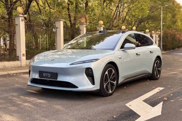 Used Nio ET5T 2024 75kWh Touring