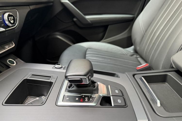 Used Audi Q5L 2023 40T Fashionable and Elegant Version