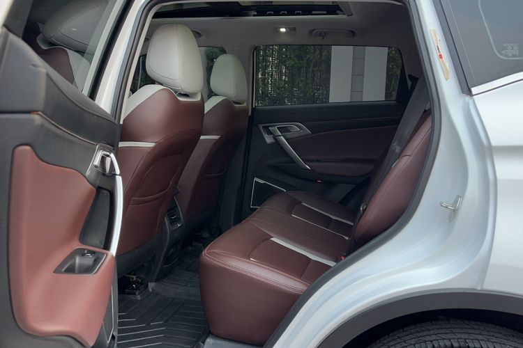 Used Geely Auto Emgrand X7 Sport 2022 1.8TD DCT Zhiya Trim