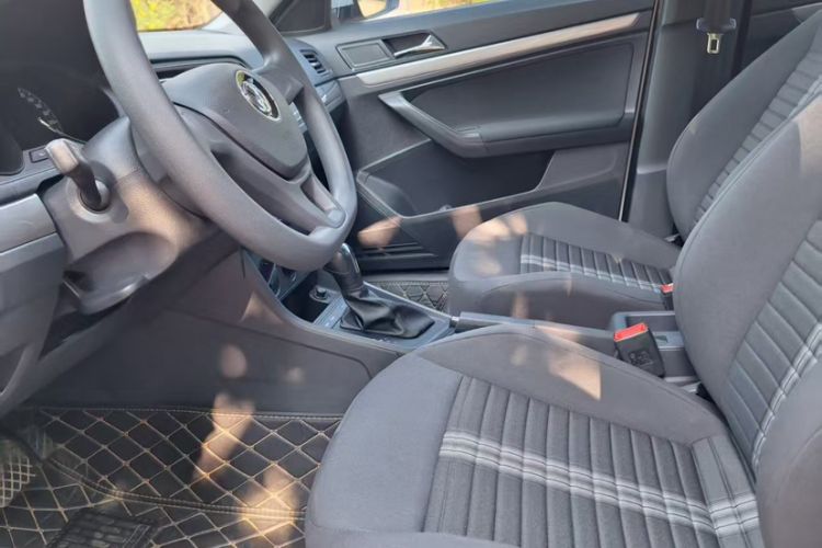 Used Volkswagen Lavida 2019 Lavida Start 1.5L Automatic Trendy Version China VI Standard