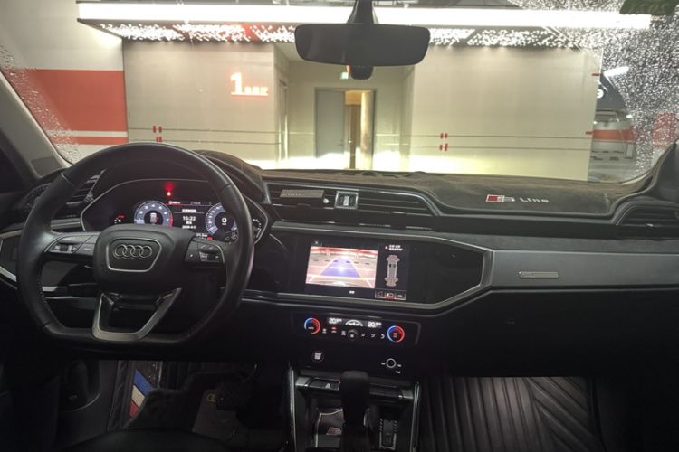 Used Audi Q3 2019 35 TFSI Fashion Dynamic Model
