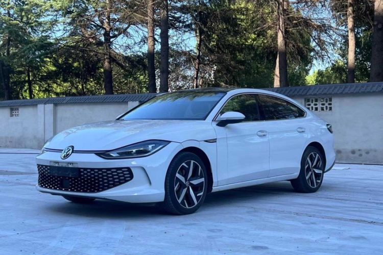 Used Volkswagen Lamando 2022 Lavida L 280TSI DSG Cool & Spicy Edition