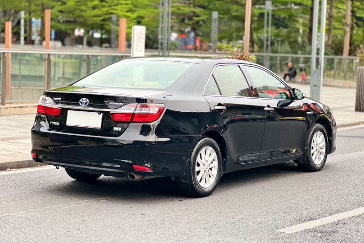 Used Toyota Camry 2015 Dual-Engine 2.5 HG Luxury Navigation Edition Exterior 6