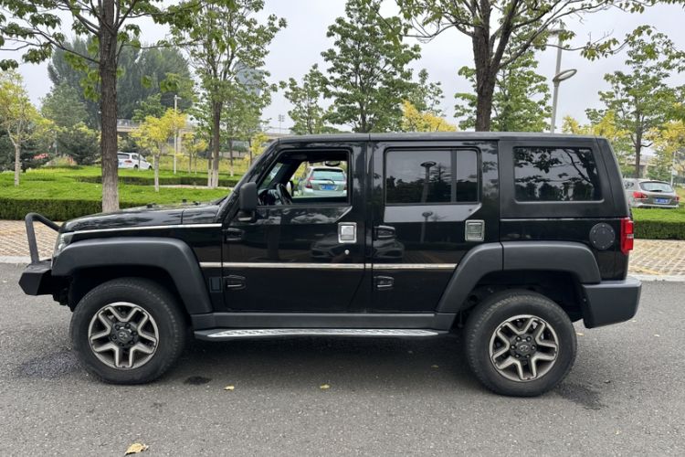 Used BAIC Off-Road BJ40 2016 40L 2.3T Automatic All-Wheel Drive Premium Edition