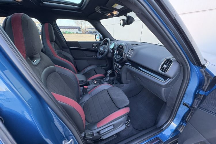 Used MINI Countryman 2018 1.5T COOPER ALL4 Racing Driver Right Front Seat