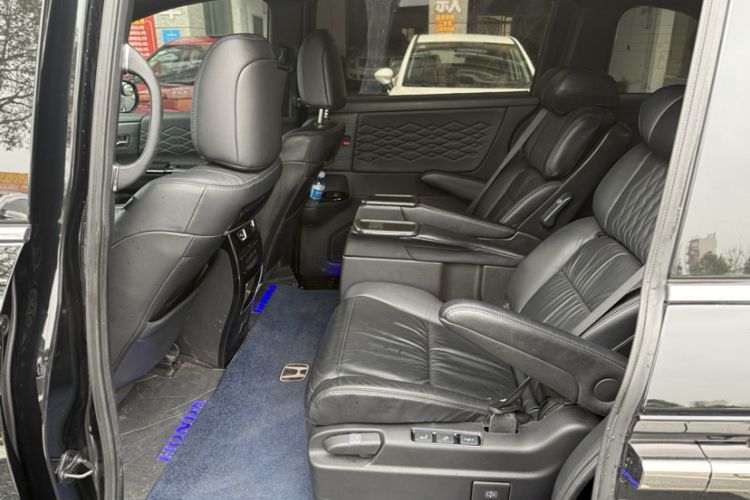 Used Honda Elysion 2024 2.0L eHEV Luxury Edition
