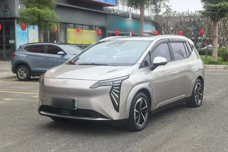 Used AION Y 2023 Plus 510 Smart Edition