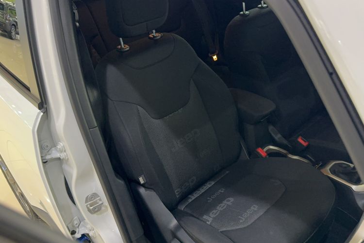 Used Jeep Renegade 2018 Connected Large Screen Version 180TS Automatic Kinetic Edition+ Right Front Seat