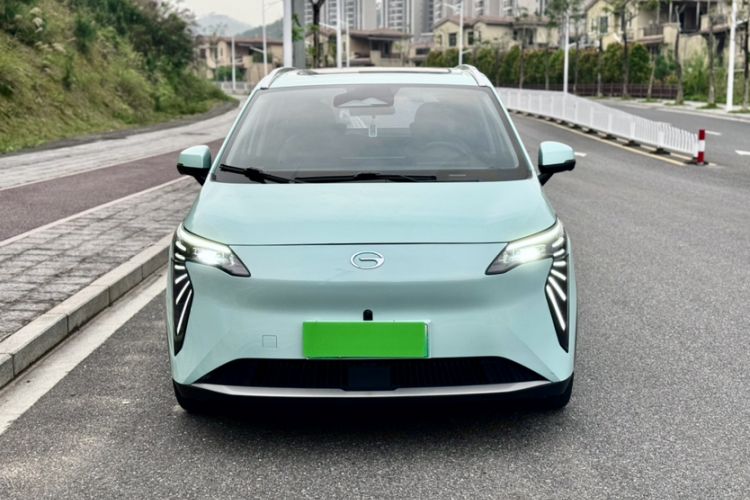 Used AION Y 2024 Plus 510 Intelligent Driving Version Exterior 8