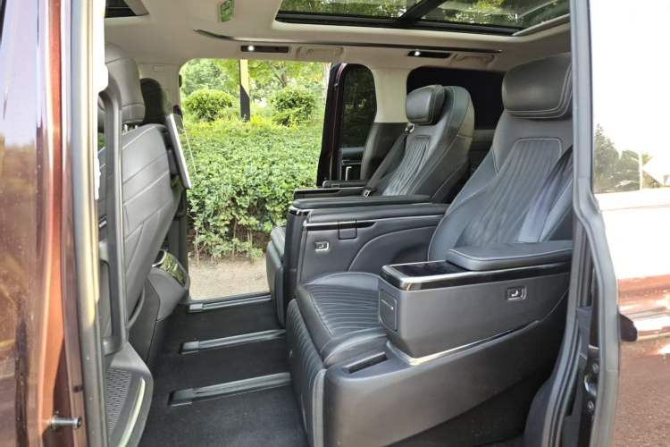 Used SAIC MAXUS G90 2022 2.0T Interstellar Seven-Seater