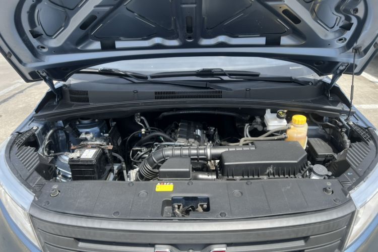 Used Wuling Hongguang PLUS 2020 1.5L Manual Standard Edition 7-Seater
