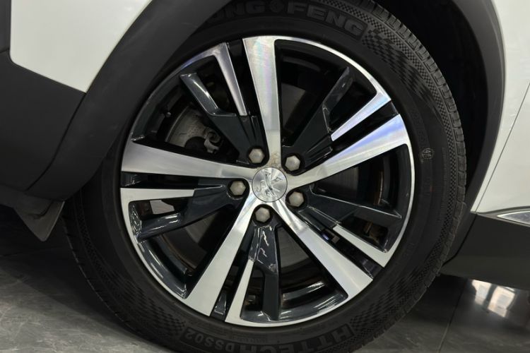 Used Peugeot 5008 2017 380THP 7-Seater Elite Edition
