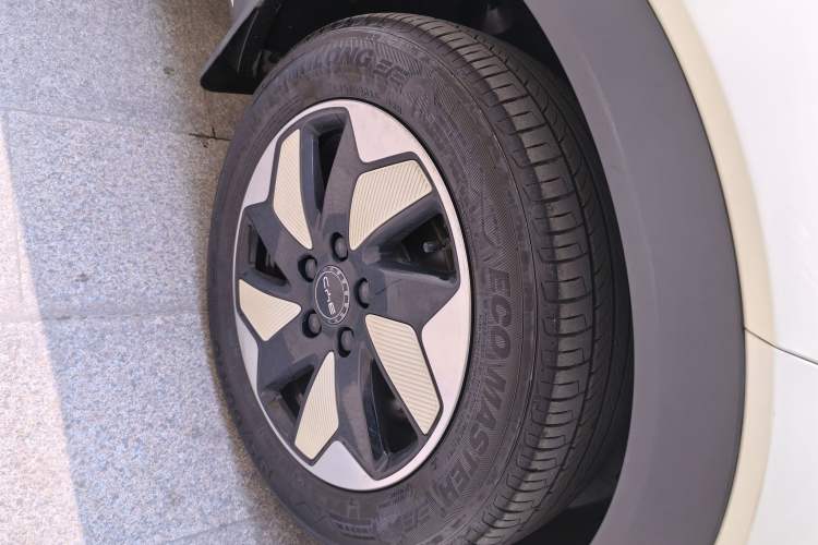 Used BYD Dolphin 2024 Honor Edition 420km Freedom Version Exterior 4