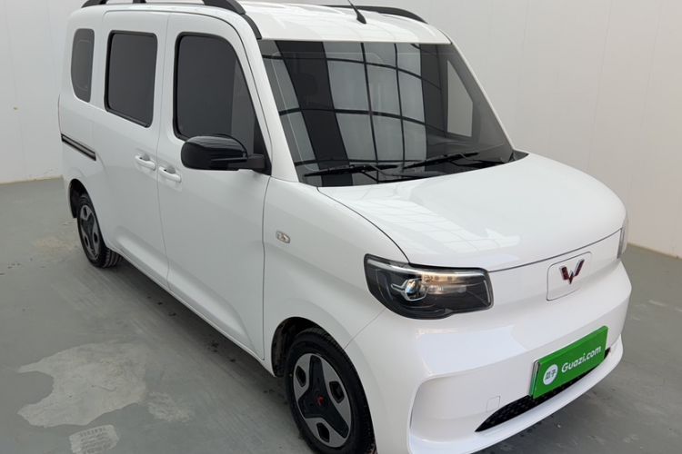 Used Wuling Zhiguang New Energy 2025 Comfort Model Exterior 6