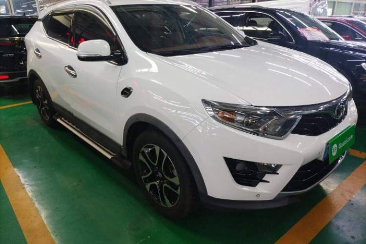 Used Soueast DX7 2015 1.5T Automatic Luxury Model