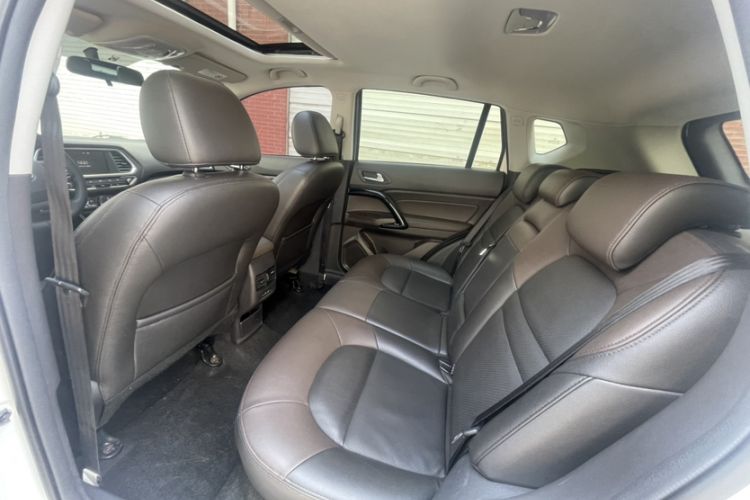 Used GAC Trumpchi GS4 2017 235T G-DCT Two-Wheel Drive Luxury Edition