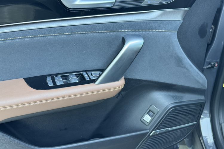 Used BYD Tang New Energy 2021 DM-i 112KM Prestige Model
