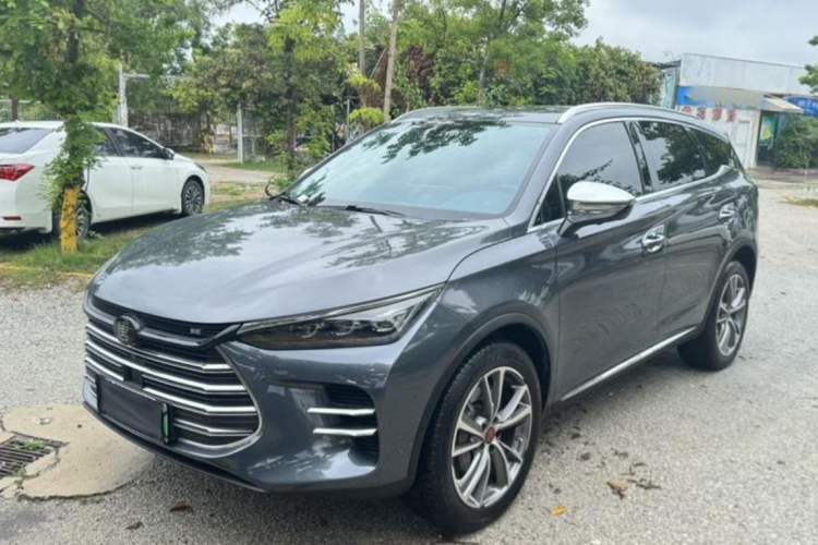 Used BYD Tang New Energy 2018 DM 2.0T All-Wheel Drive Smart Connectivity Enjoyment Model 5 Seats China V Emission Standard