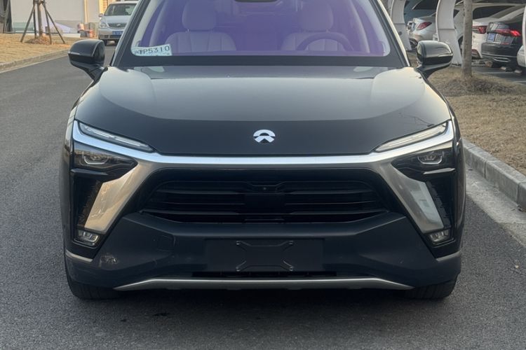 Used Nio ES8 2020 415 km Range 7-Seater Version
