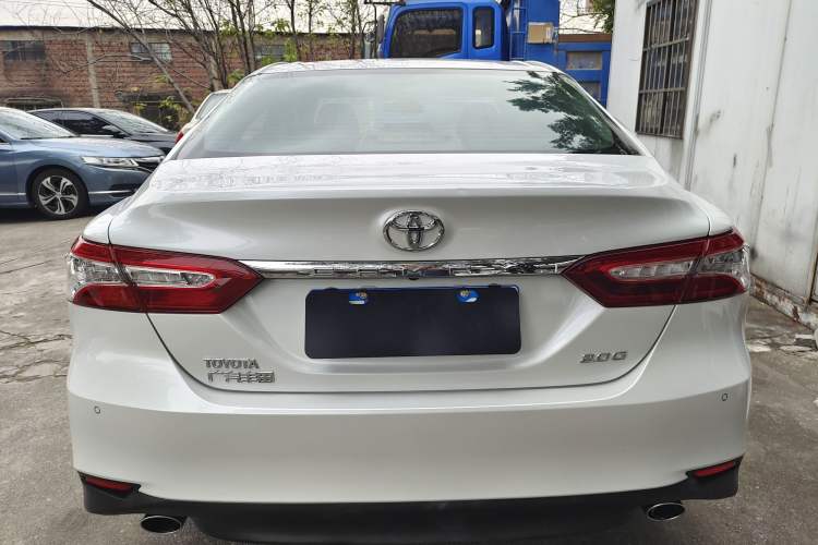 Used Toyota Camry 2018 2.0G Luxury Edition