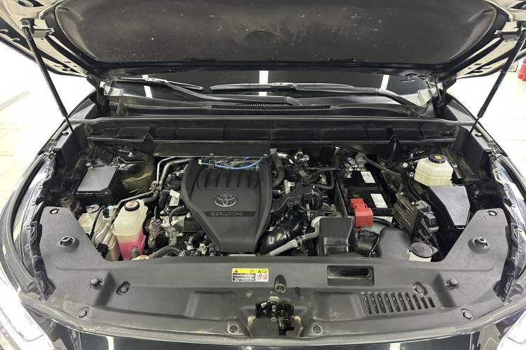 Used Toyota Crown Kluger 2022 2.0T Four-Wheel Drive Prestige Edition Interior 7