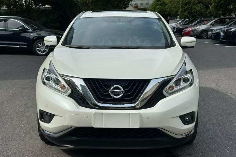 Used Nissan Murano 2019 2.5L XL Two-Wheel Drive Smart Connect Luxury Edition China VI Standard Exterior 2