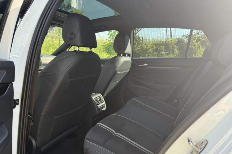 Used Volkswagen Golf 2021 280TSI DSG R-Line