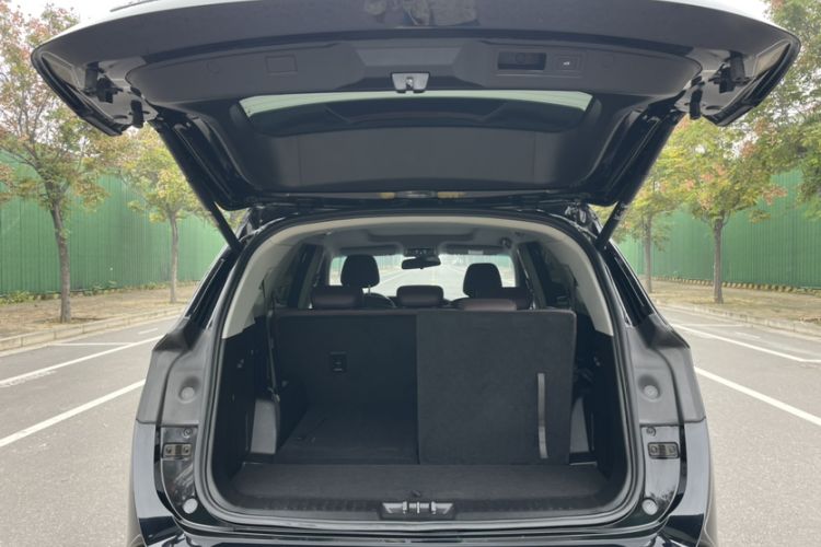 Used JETOUR X90 PLUS 2024 1.6TD DCT Family Fun Edition 7 Seats
