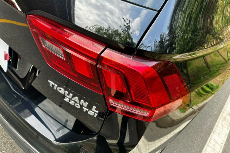 Used Volkswagen Tiguan L 2020 330TSI Automatic Two-Wheel Drive Panoramic Comfort Edition China VI Standard