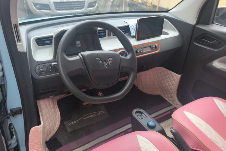 Used Wuling Hongguang MINIEV 2020 Enjoyment Model Lithium Iron Phosphate