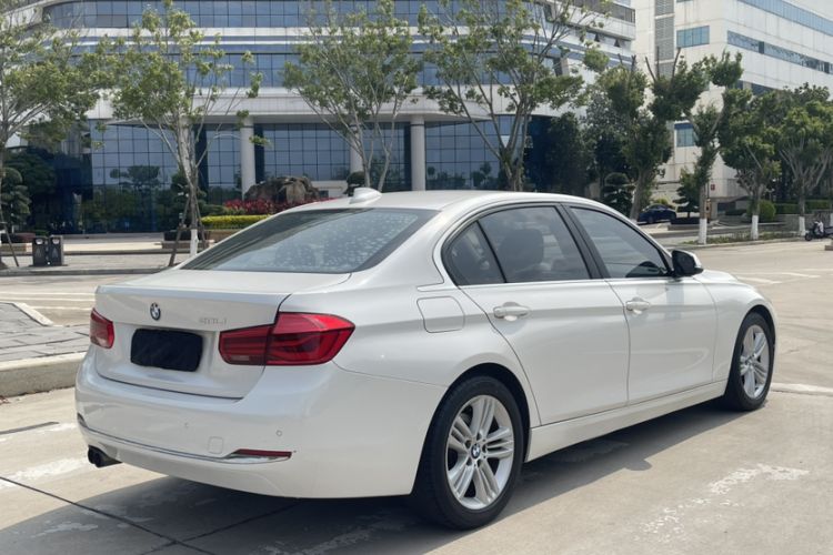 Used BMW 3 Series 2017 320Li Fashion Model

