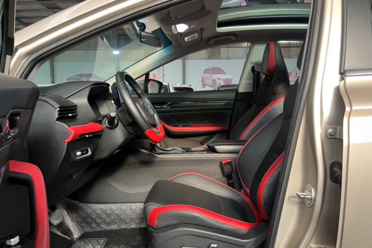 Used Geely Auto Emgrand S 2021 1.4T CVT Prestige Edition Interior 1