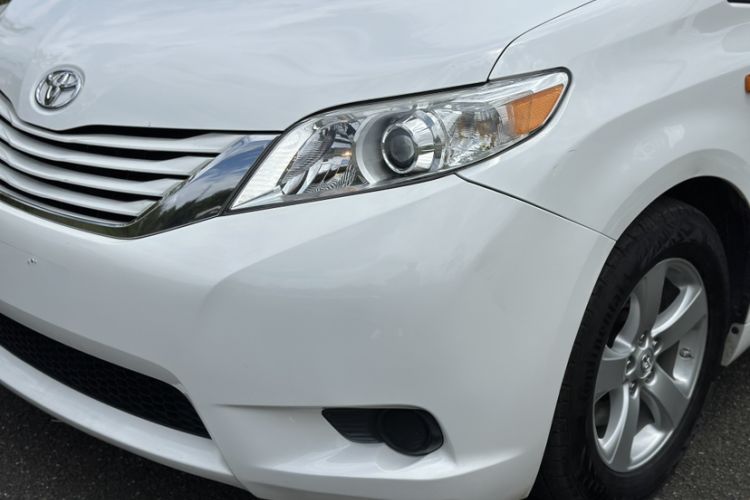 Used Toyota Sienna (Parallel Import) 2015 3.5L Two-Wheel Drive L
