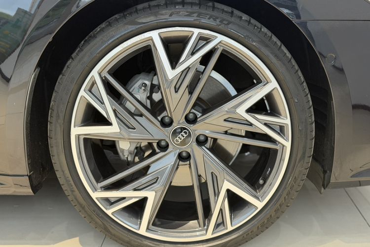 Used Audi A7L 2023 45 TFSI quattro S-line Black Warrior Edition Exterior 7