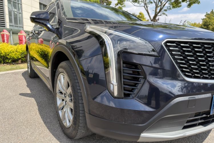 Used Cadillac XT4 2021 28T Two-Wheel Drive Leading Version