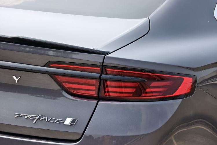 Used Geely Auto Preface 2025 Dongfang Yao 2.0TD Moonlight Edition Exterior 8