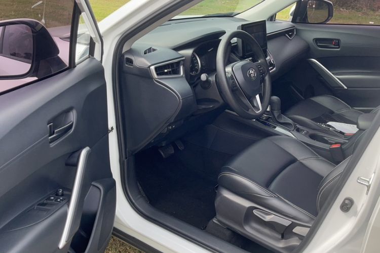 Used Toyota FRONTLANDER 2022 2.0L CVT Leading Edition
