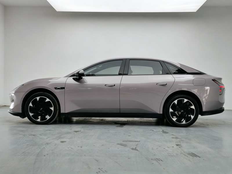 Used XPeng MONA M03 2025 502 Long-Range Max — 33